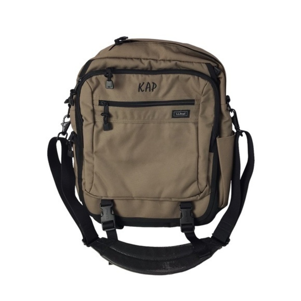 LL Bean Traveller Tan Messenger padded bag